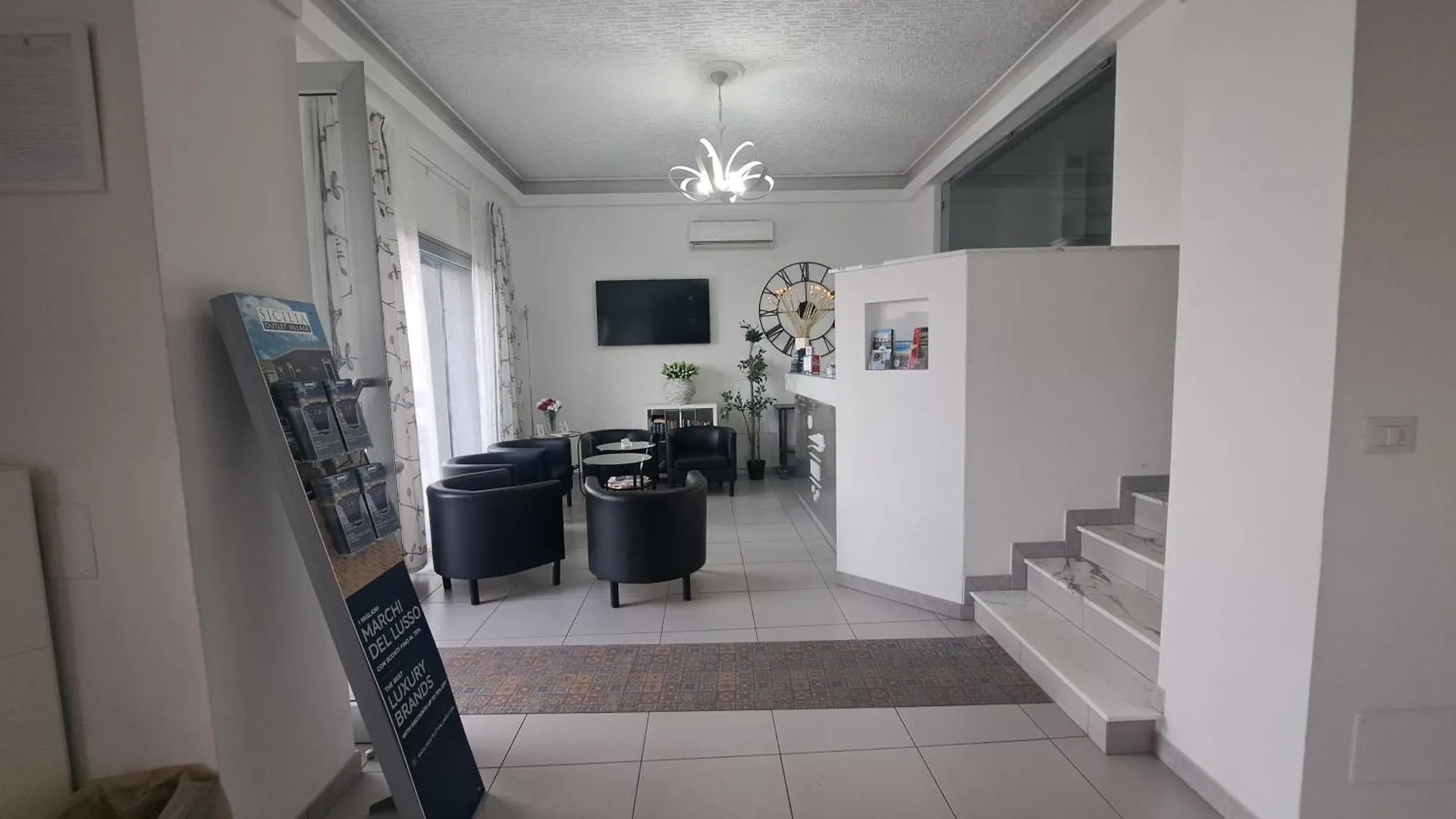 Maniel Beach Hotel Летоянни 3*,