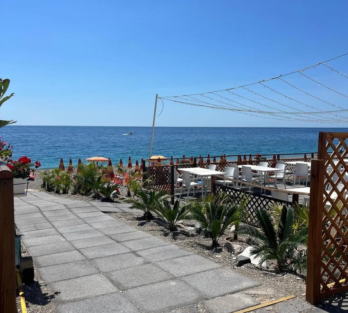 Maniel Beach Hotel Letojanni