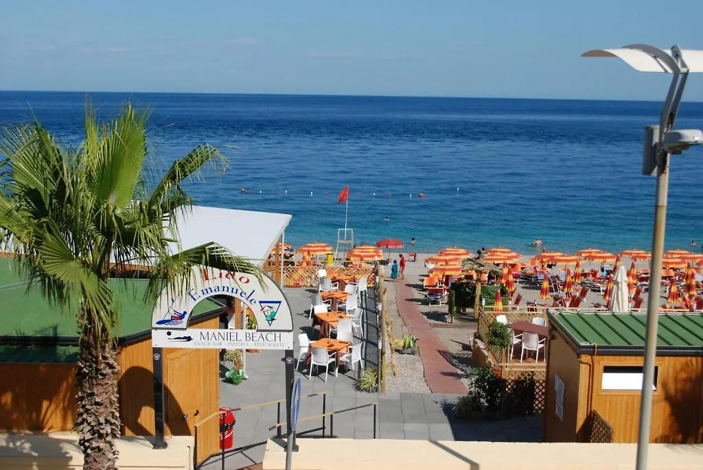 Maniel Beach Hotel Letojanni Ιταλία